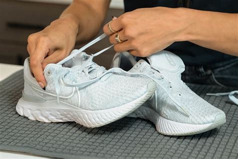 how to clean shoes mesh